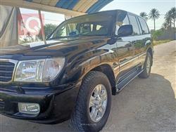 تۆیۆتا لاند کروزەر